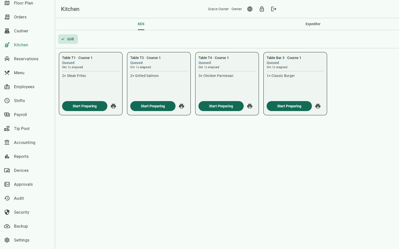 Restaurant Guardian: pantalla de cocina con tickets para la estación de parrilla